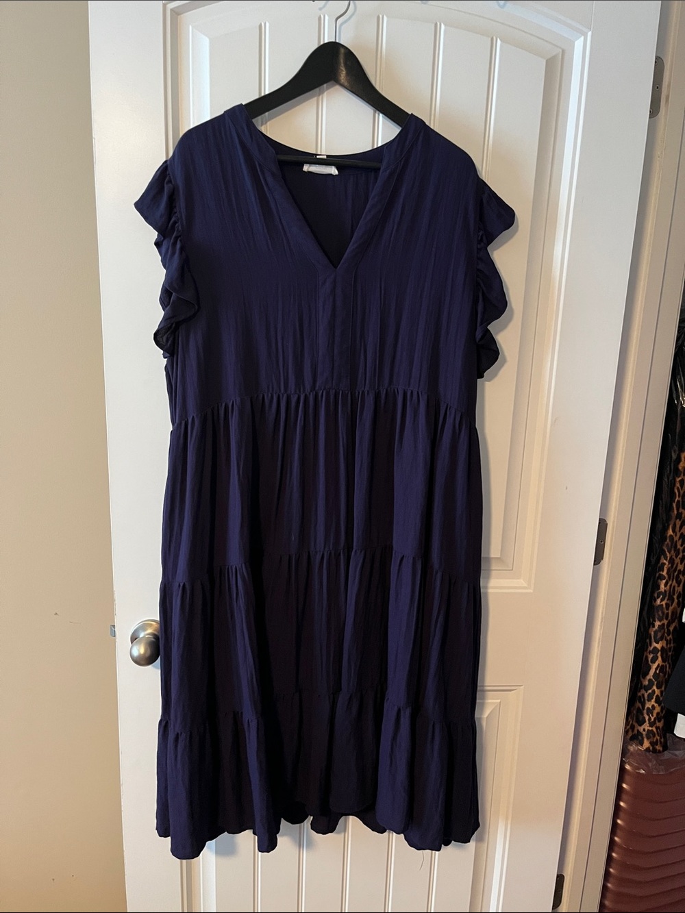 entro Navy Tiered V-Neck Ruffle Sleeve Midi Dress